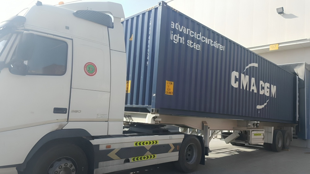 8e7b9728-8b4f-4b84-9976-974750cd6bab